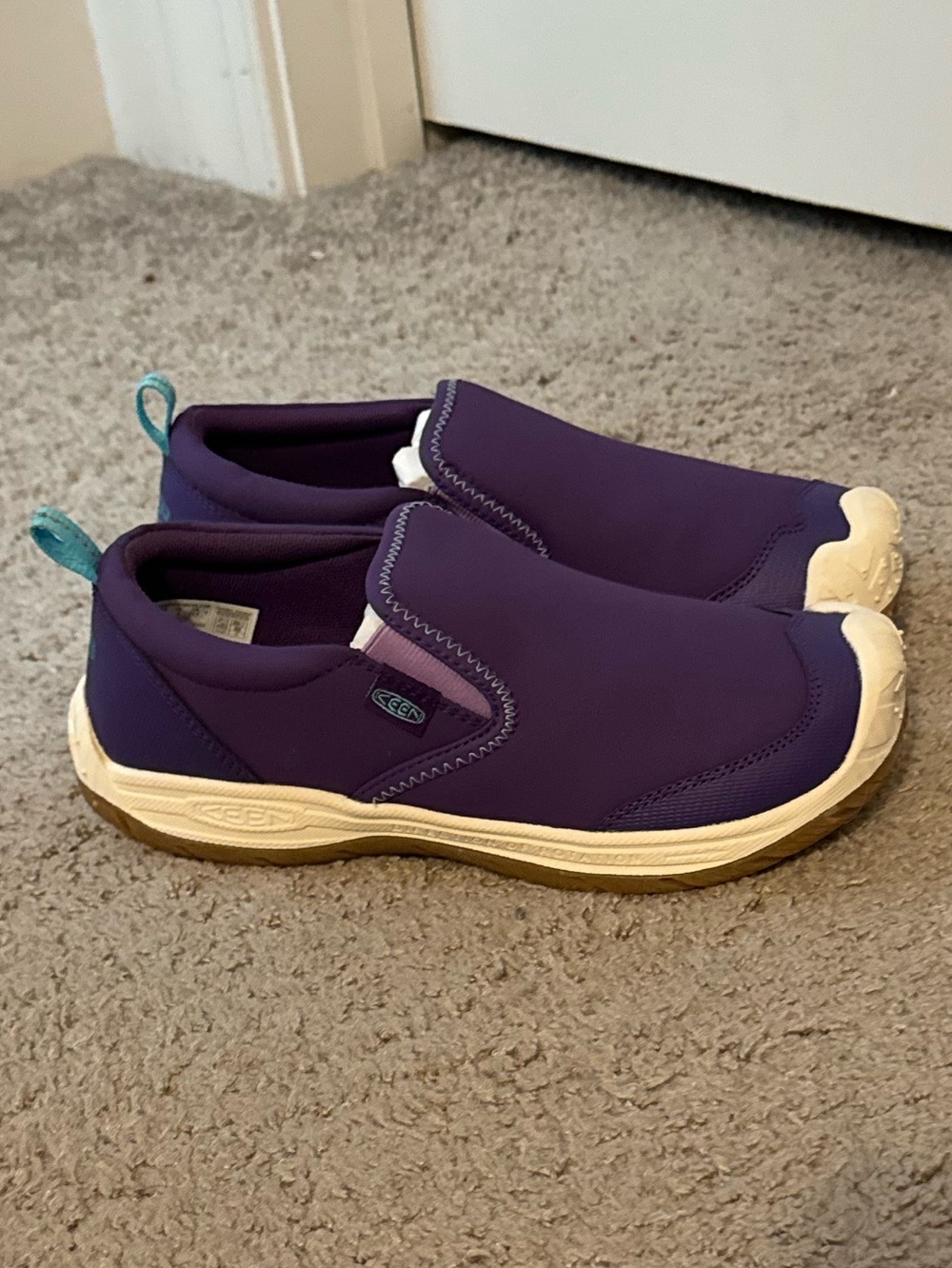 Cool Keen youth size 5 women 6.5 purple Tillandsia Speed Hound slip on shoes